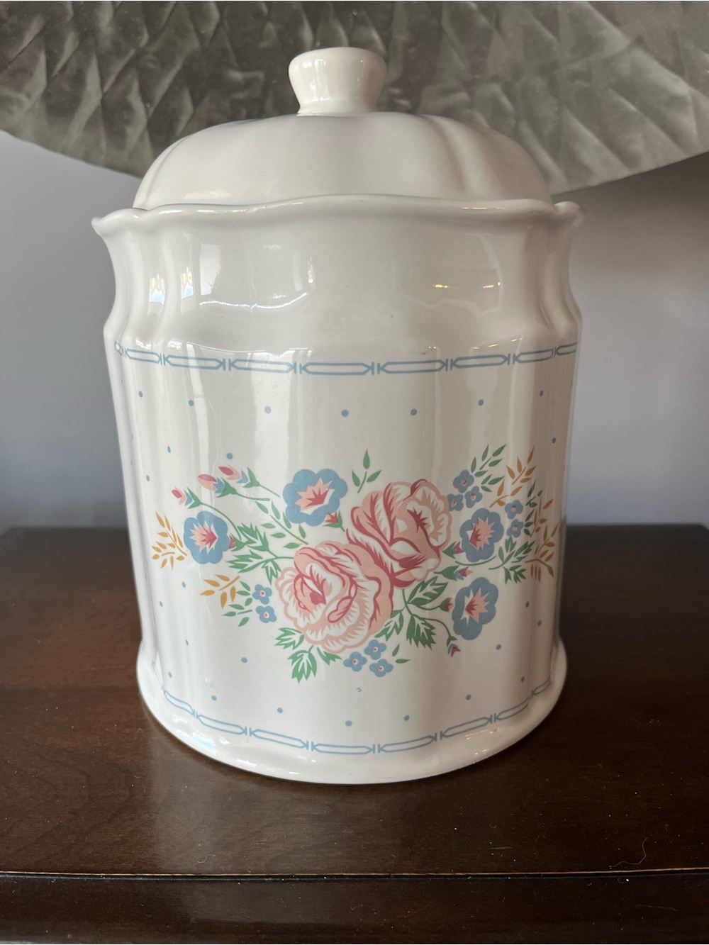 Vintage Cottage/Grandma Core Ceramic Canister Blue/Dusty Rose